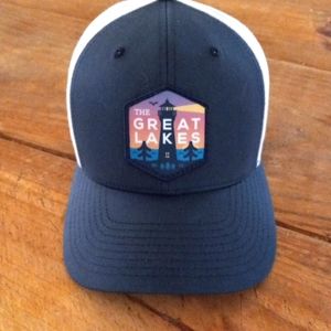 GREAT LAKES TRUCKER HAT